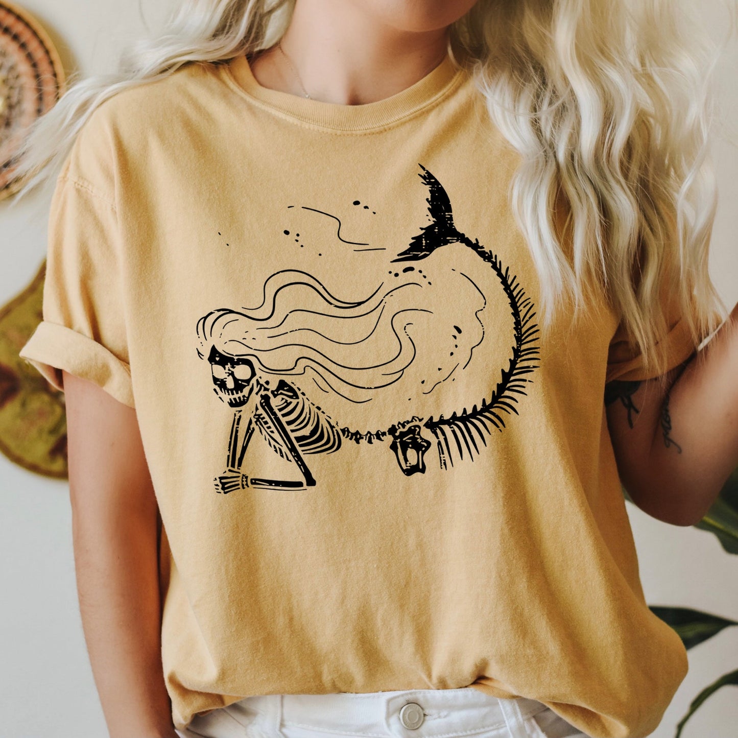 Mermaid Skeleton Retro Halloween Comfort Colors Tshirt