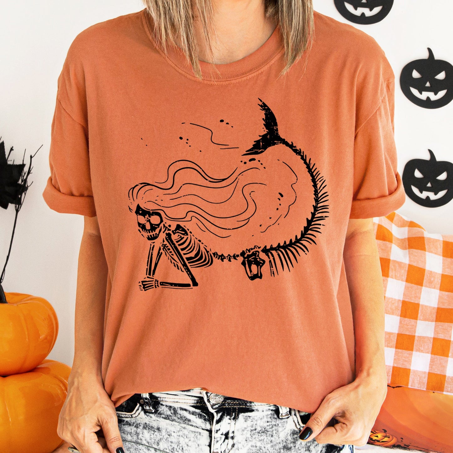 Mermaid Skeleton Retro Halloween Comfort Colors Tshirt