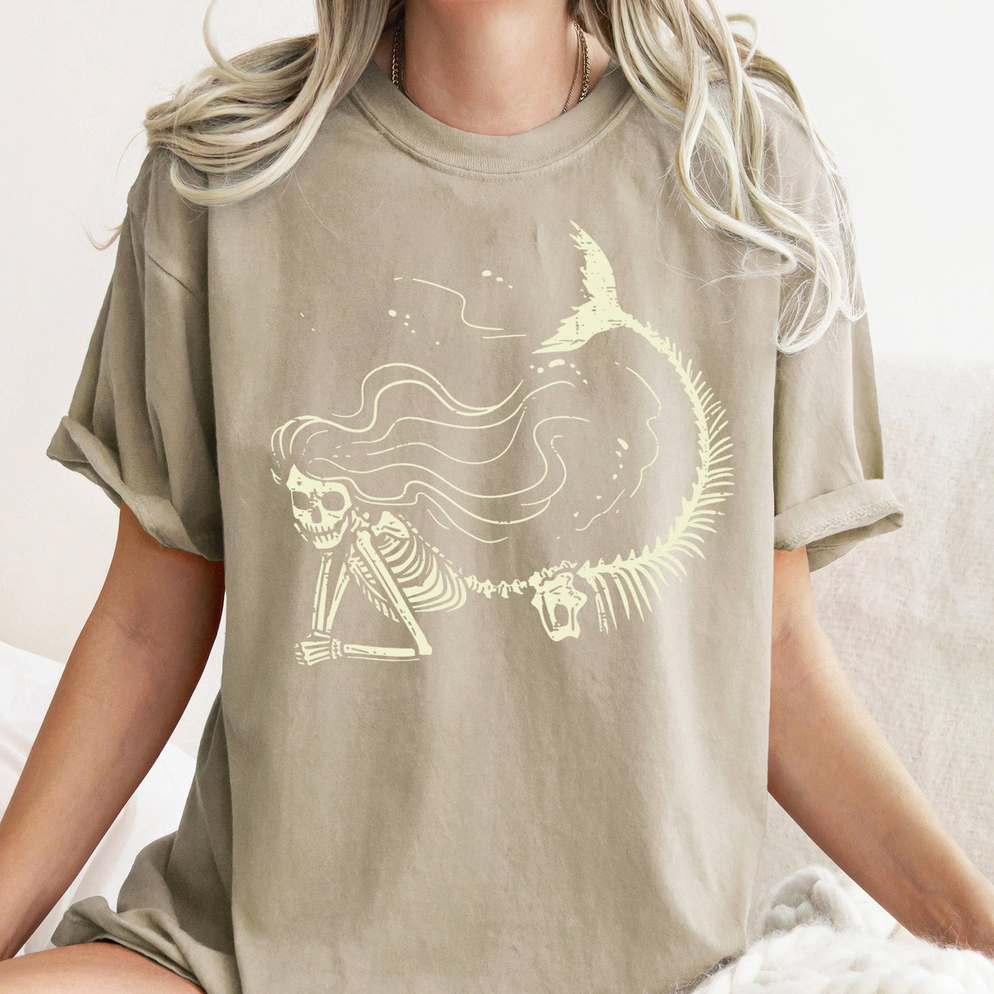 Mermaid Skeleton Retro Halloween Comfort Colors Tshirt