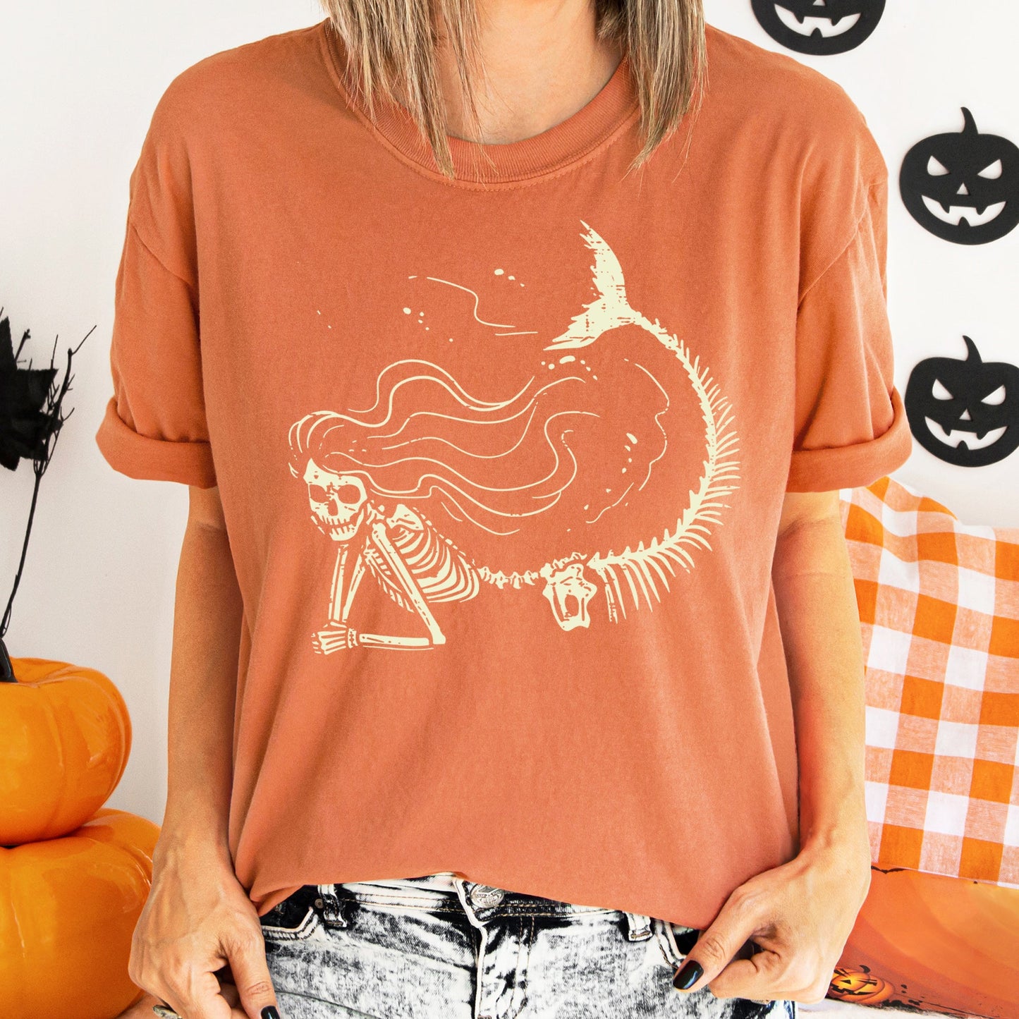 Mermaid Skeleton Retro Halloween Comfort Colors Tshirt