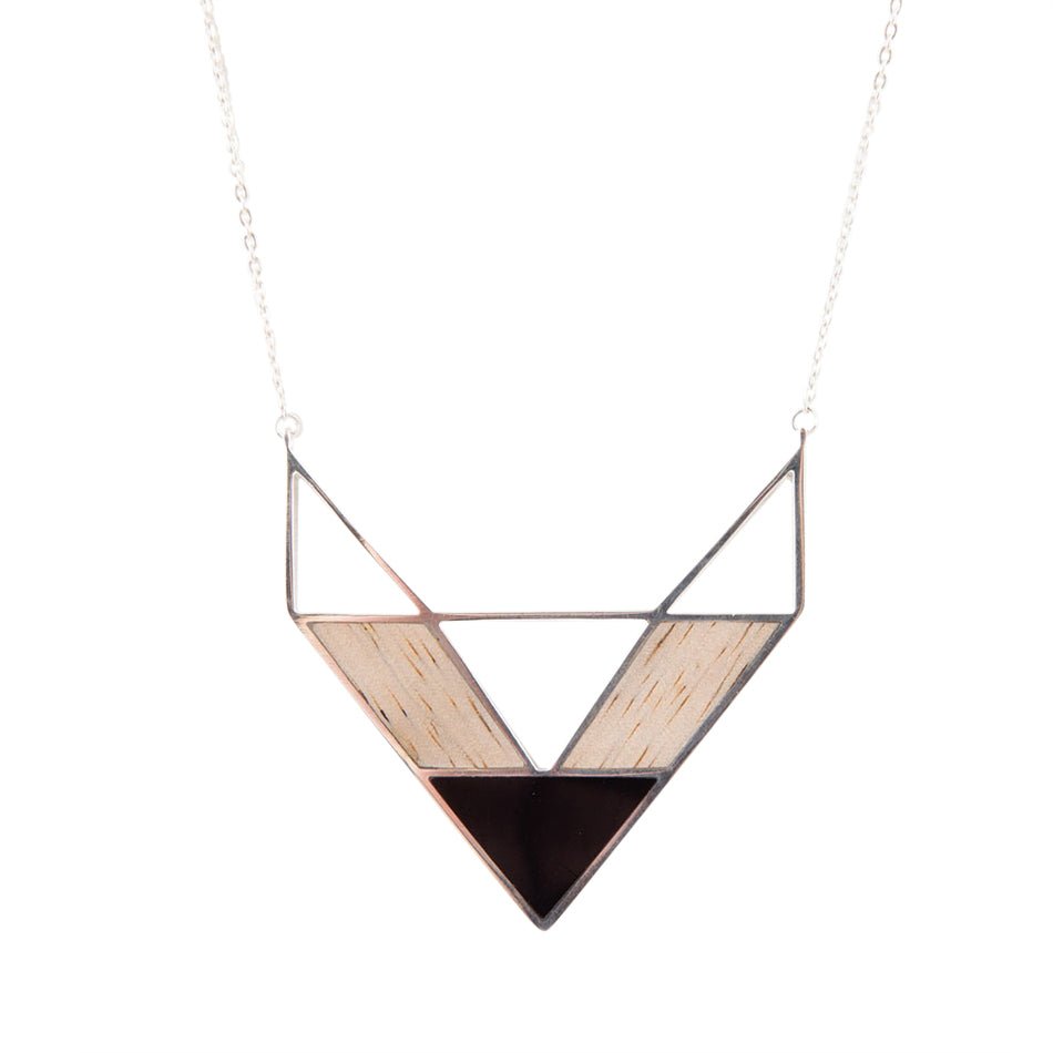 Point Made Wood and Onyx Sterling Silver Necklace