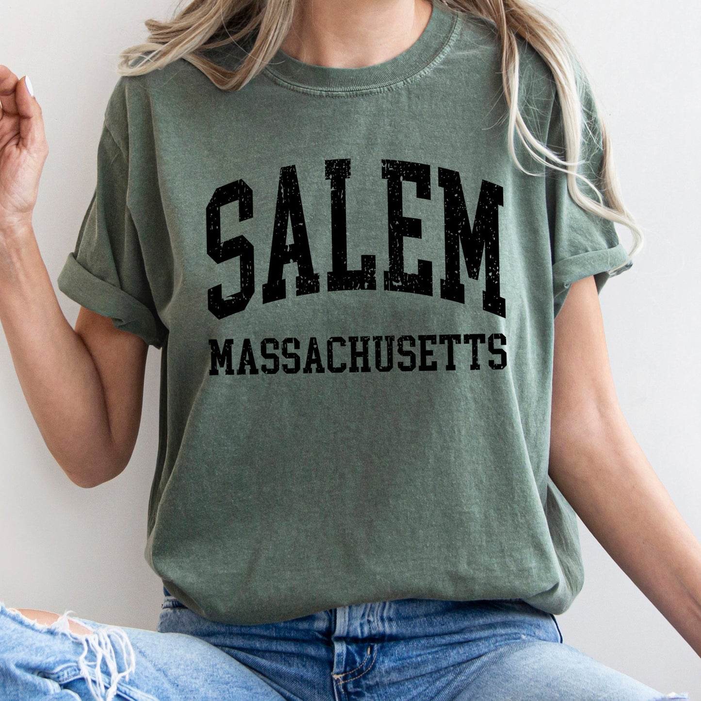 Salem Massachusetts Retro Halloween Comfort Colors Tshirt