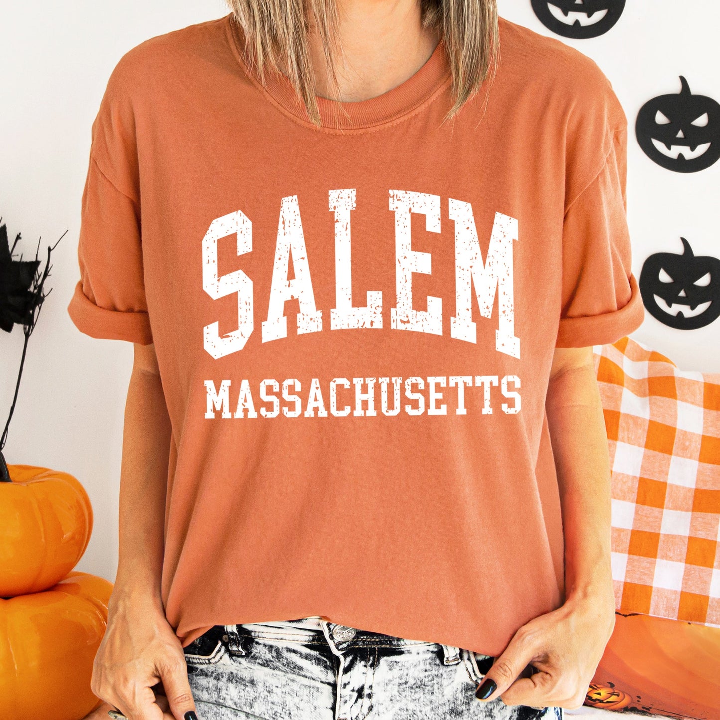 Salem Massachusetts Retro Halloween Comfort Colors Tshirt