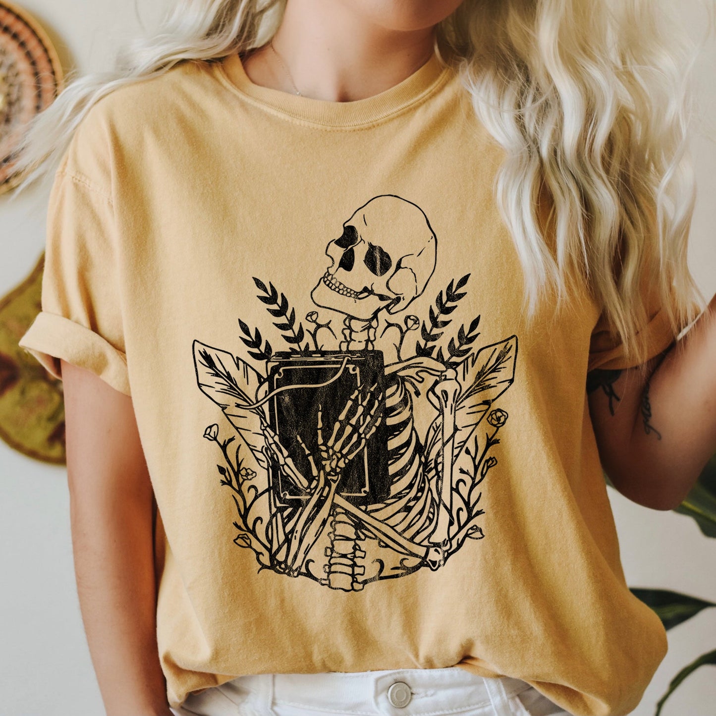 Skeleton And The Book Retro Halloween Comfort Colors Tshirt