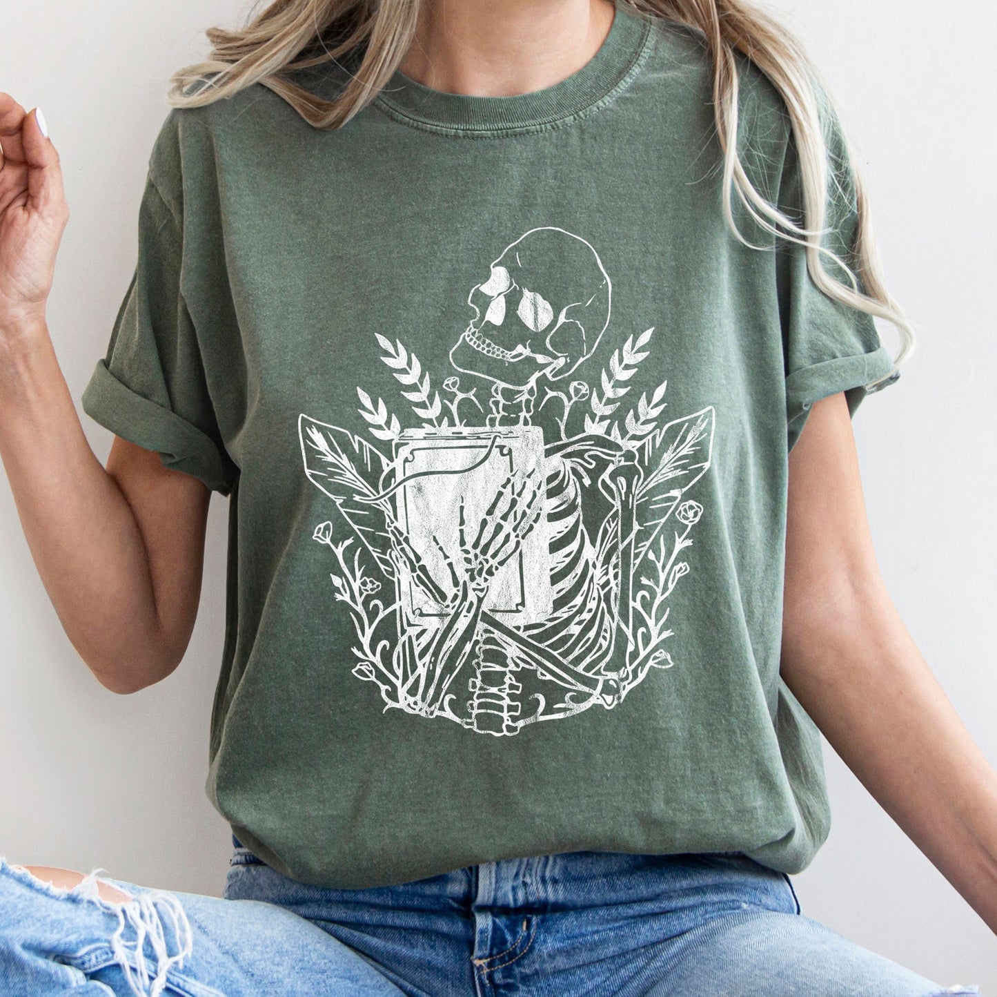 Skeleton And The Book Retro Halloween Comfort Colors Tshirt