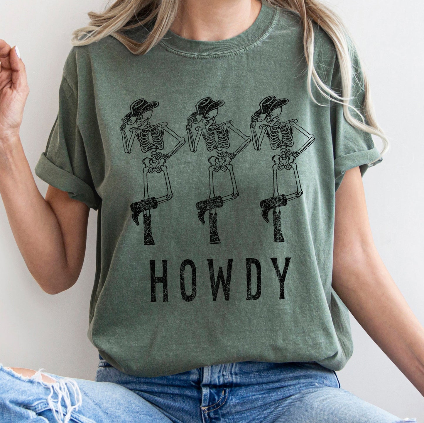 Howdy Skeletons Retro Western Halloween Comfort Colors Tshirt