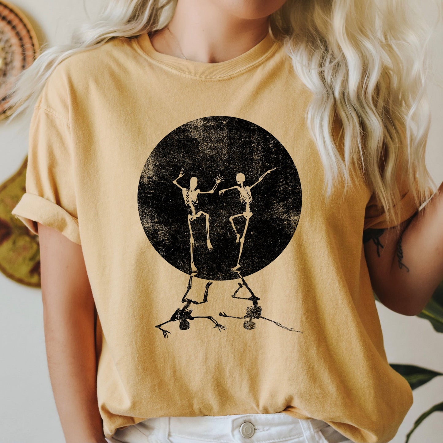 Skeletons Dancing Moonlight Retro Halloween Comfort Colors T-shirt