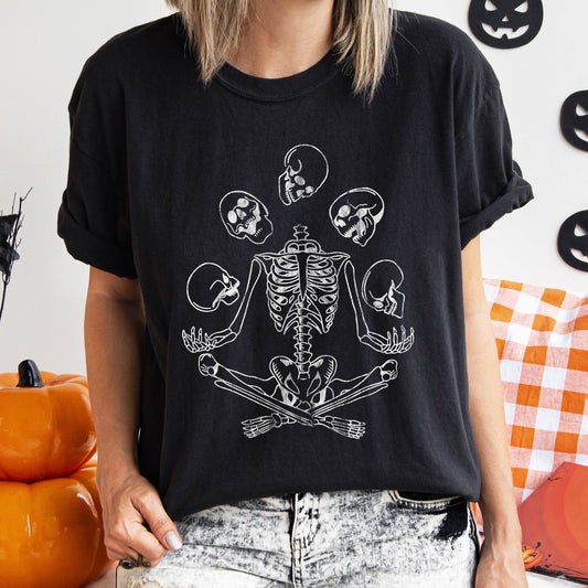 Skeleton Juggling Retro Halloween Comfort Colors Tshirt