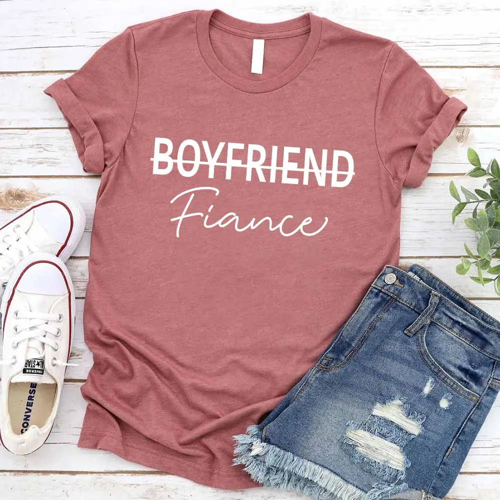 Boyfriend & Girlfriend Couples Tee Comfortable Unisex T-Shirt