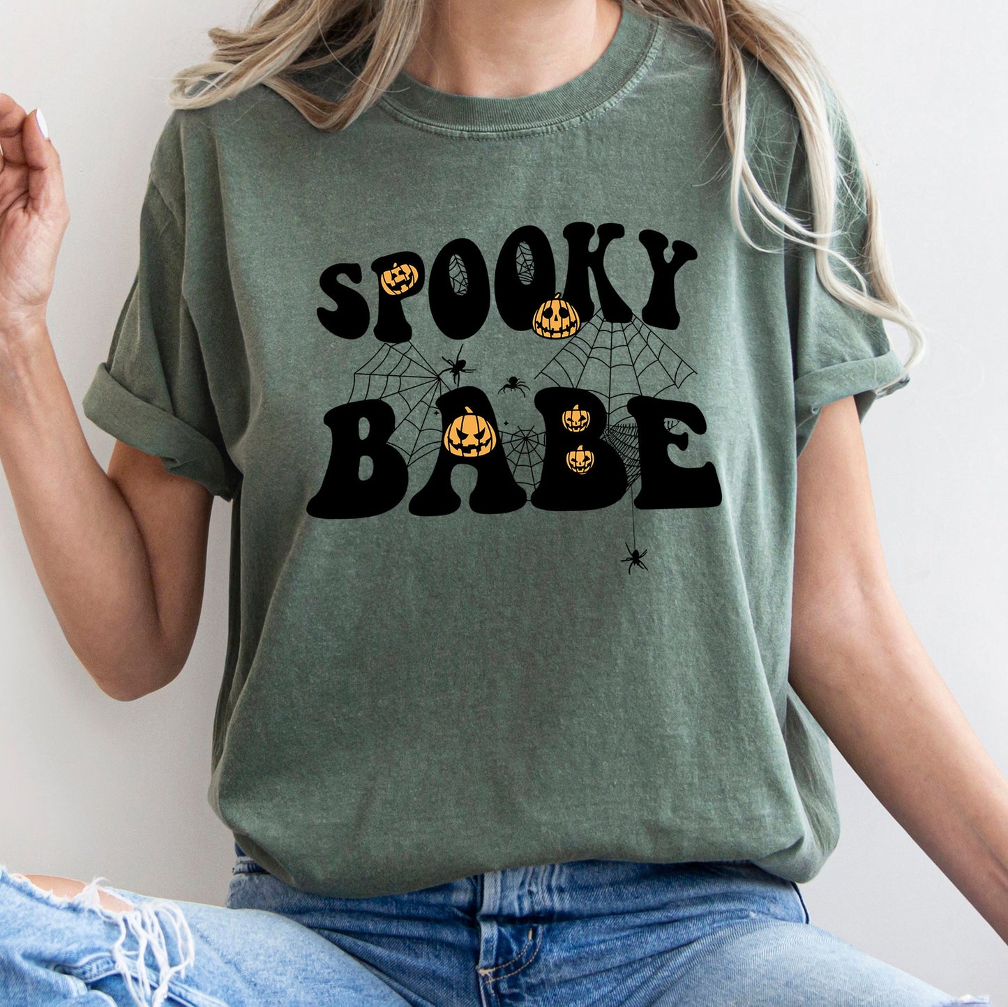 Spooky Babe Retro Halloween Comfort Colors Tshirt