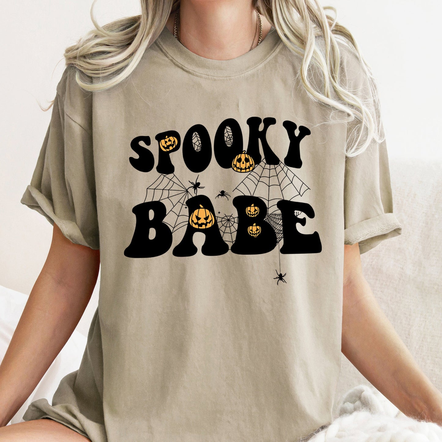 Spooky Babe Retro Halloween Comfort Colors Tshirt