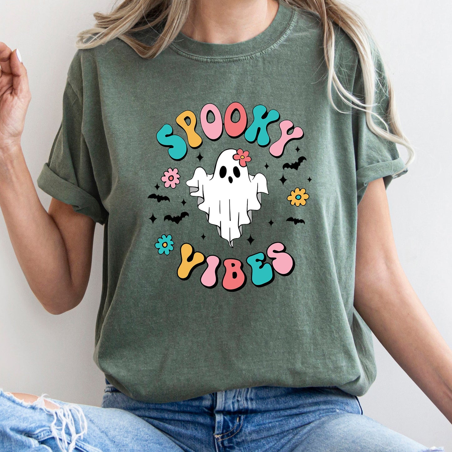 Spooky Vibes Ghost Retro Halloween Comfort Colors Tshirt