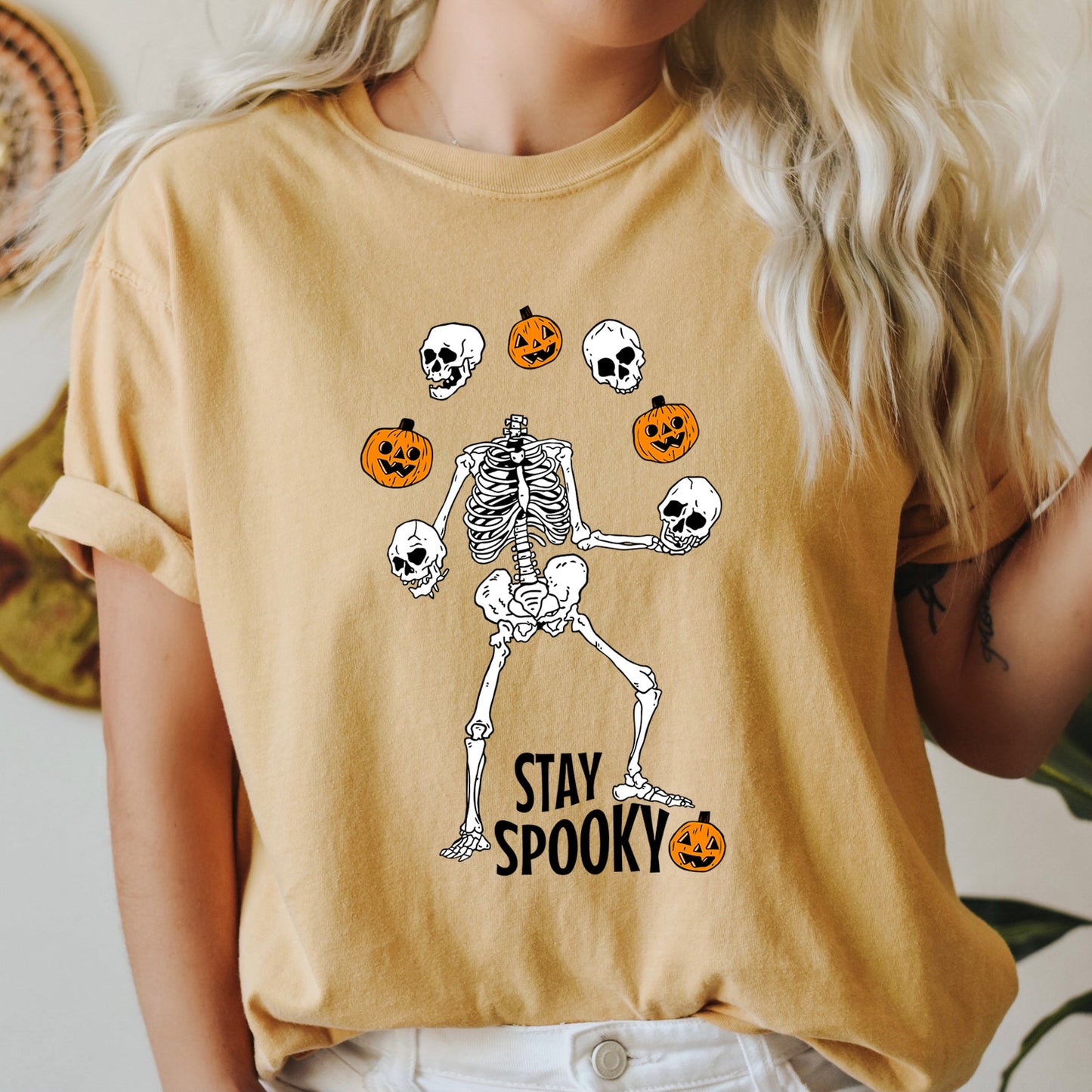 Stay Spooky Juggling Skeleton Retro Halloween Comfort Colors Tshirt