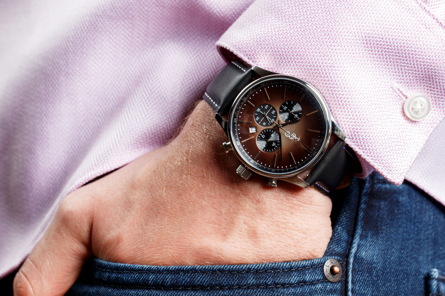 Brown Retro Chronograph Watch with Leather or Stainless Steel Strap