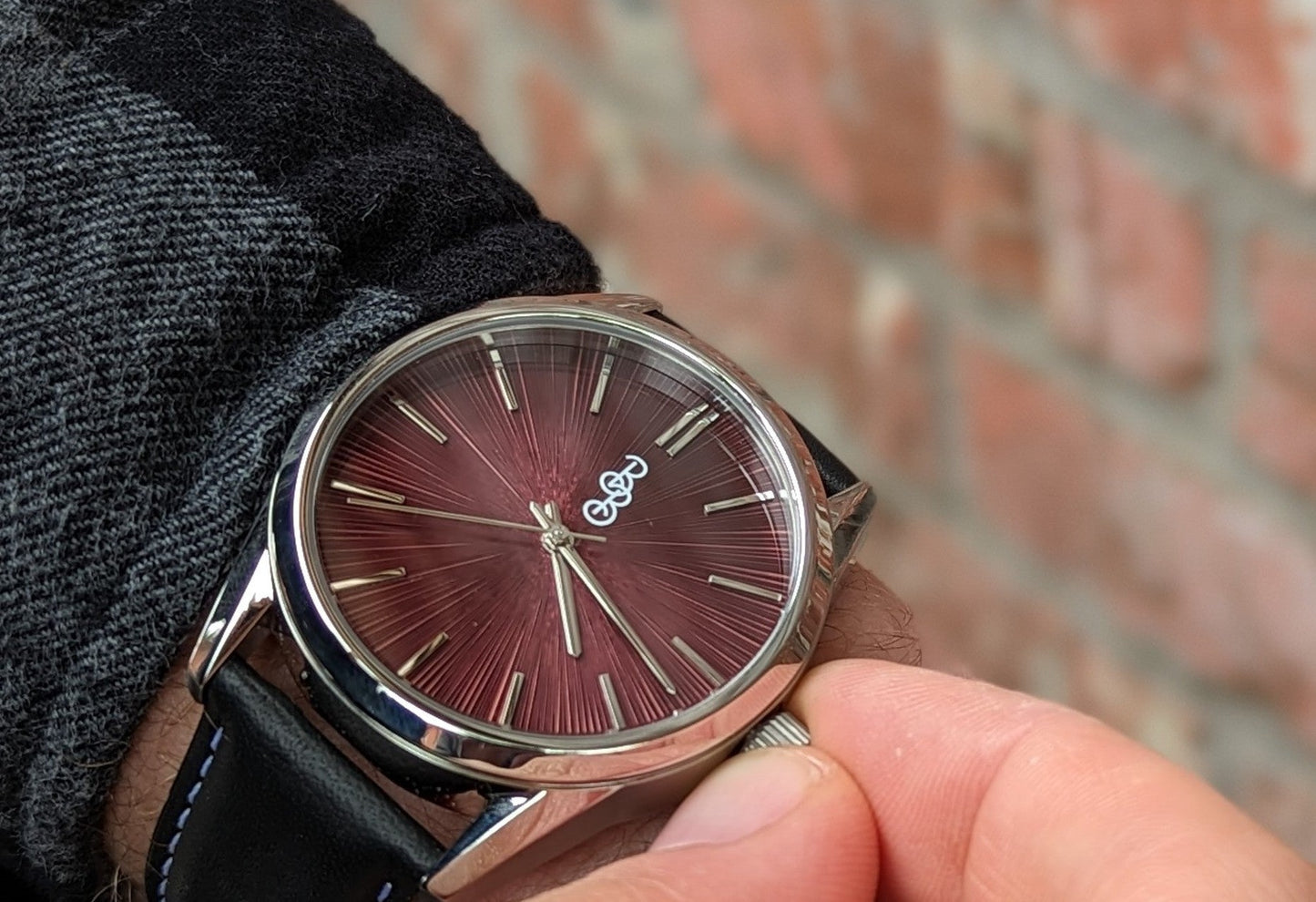 Burgundy Sunburst 39mm Watch