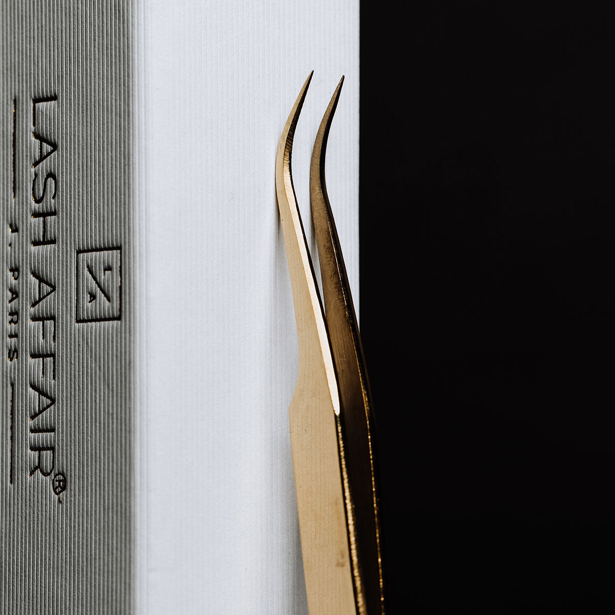 Two of a Kind | Isolation + Classic Lash Tweezers