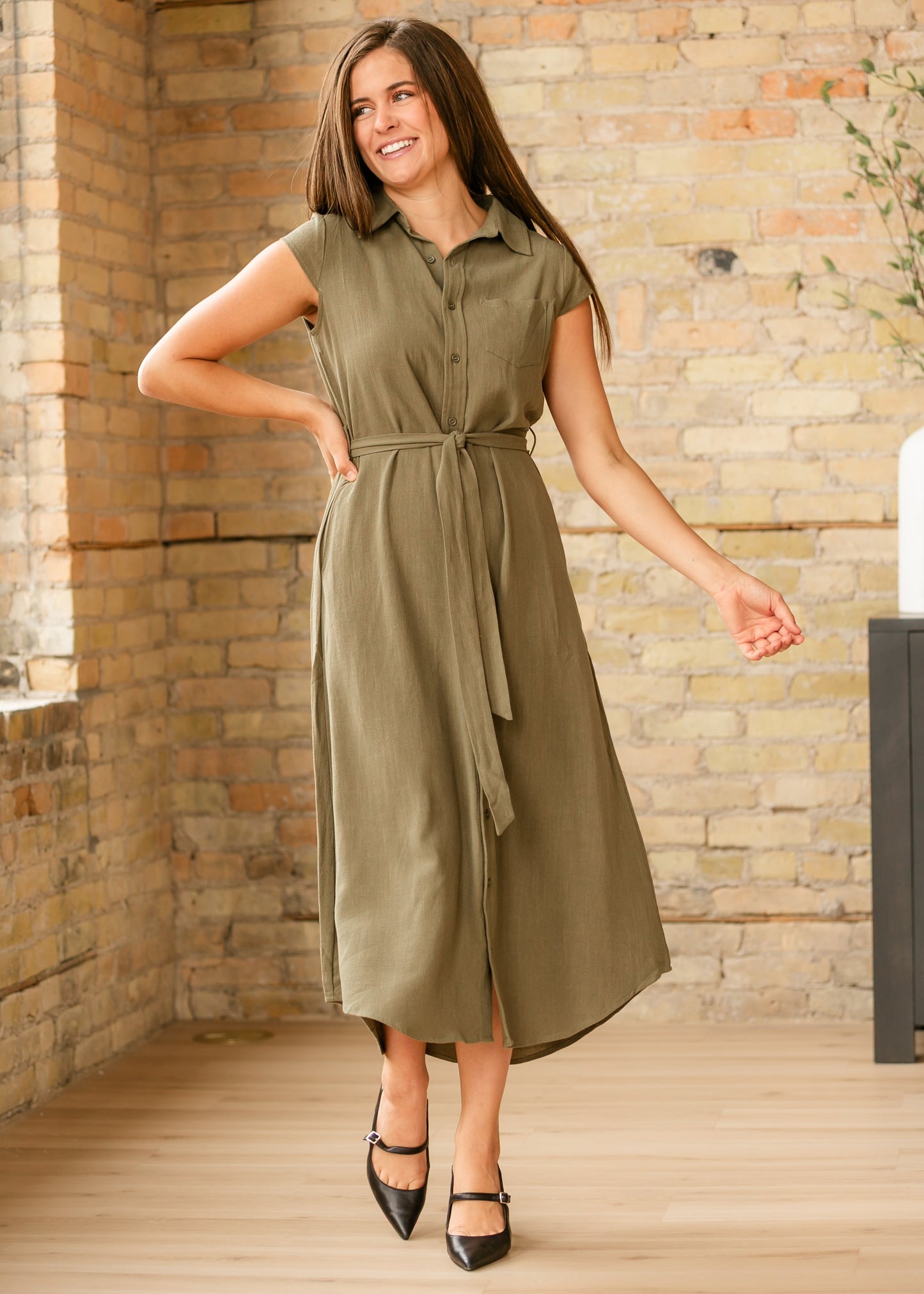 Willow Linen Midi Dress
