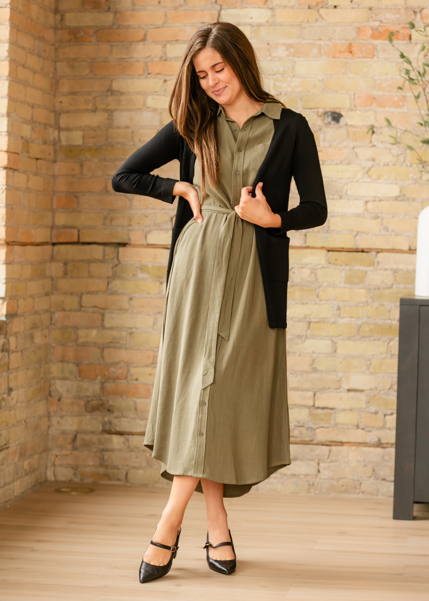 Willow Linen Midi Dress