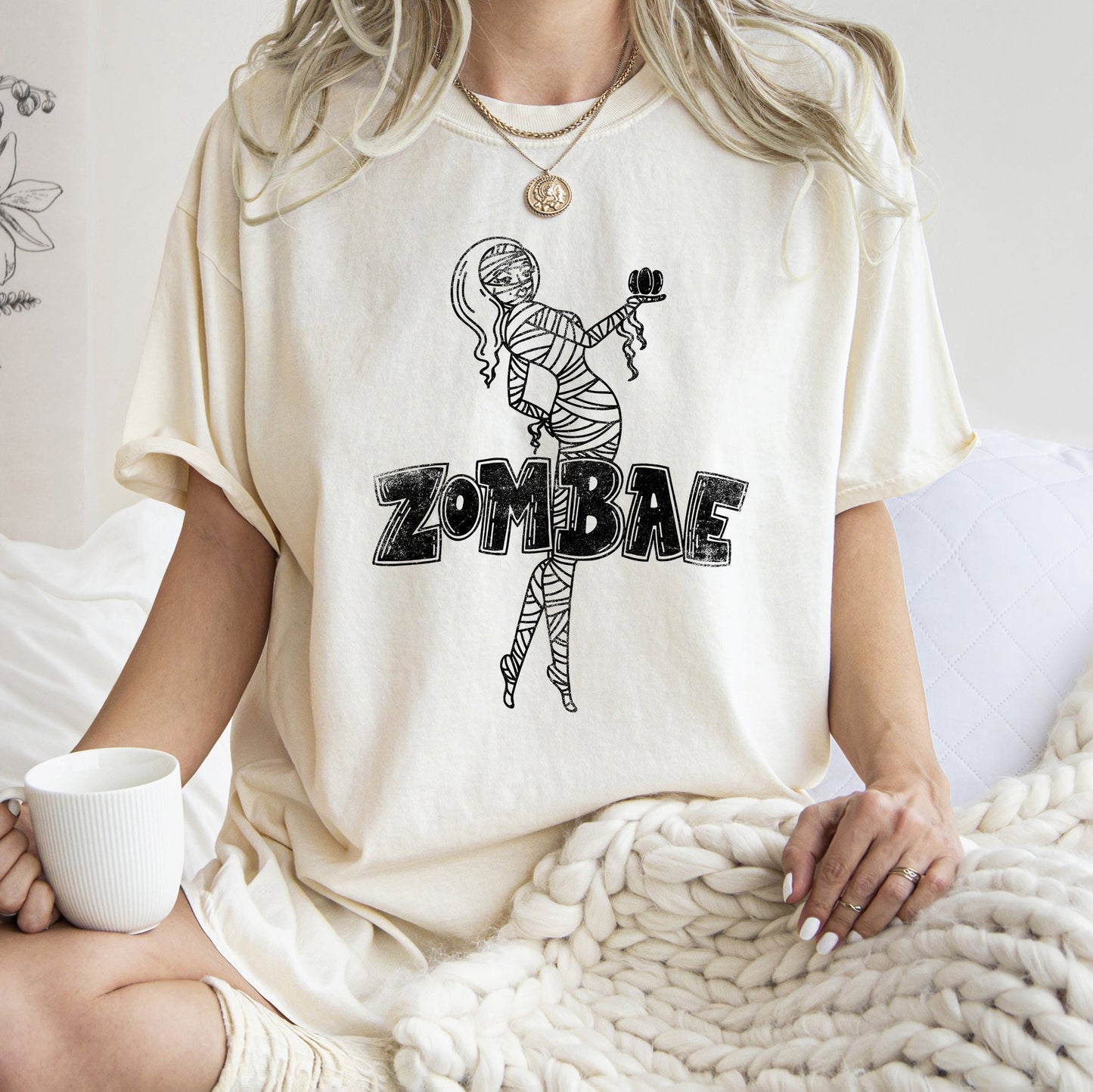 Zombae Funny Retro Halloween Comfort Colors Tshirt