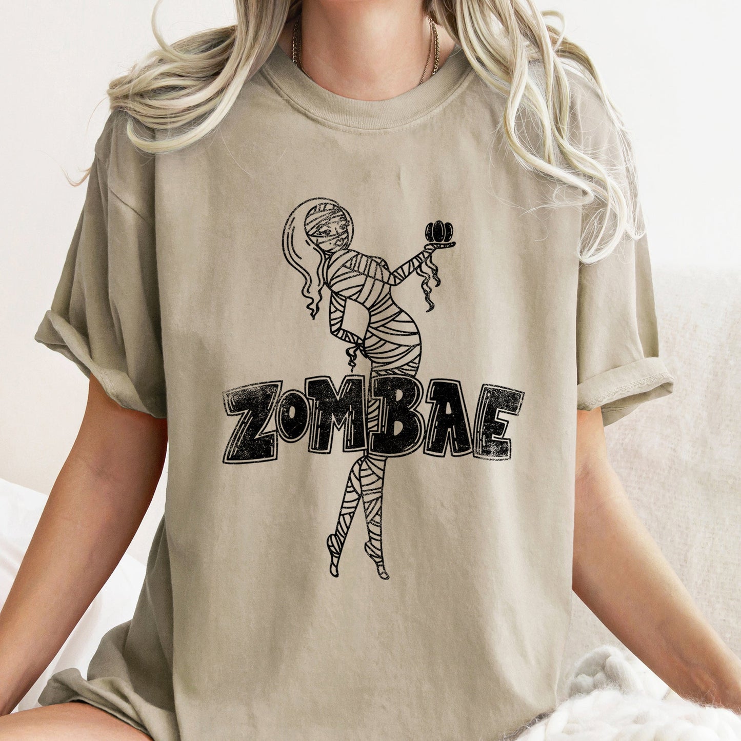 Zombae Funny Retro Halloween Comfort Colors Tshirt